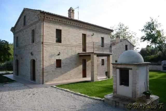 L' Antico Pozzo Country House Monsampietro Morico Exterior foto